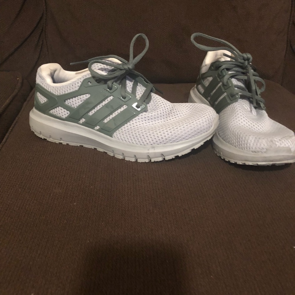 Adidas tennis shoes